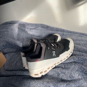 On Clouds Cloudultra